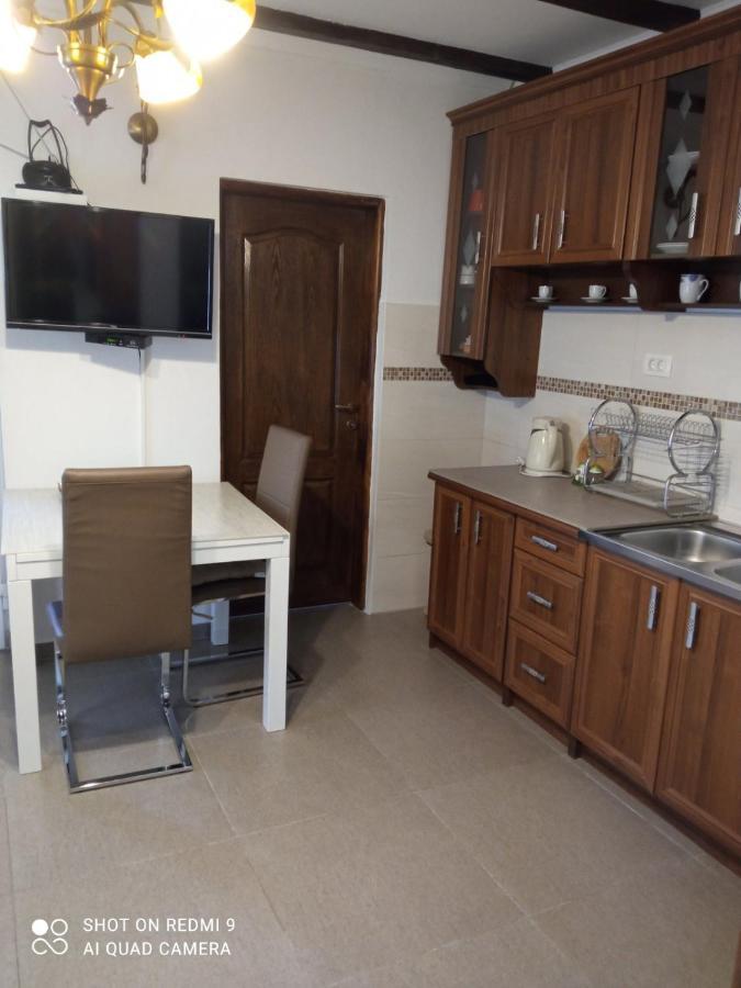 Apartments Peranovic Cattaro Esterno foto