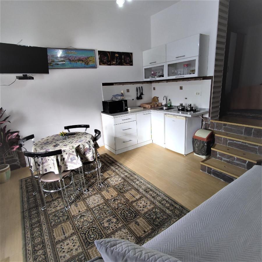 Apartments Peranovic Cattaro Esterno foto