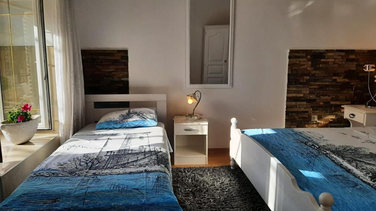 Apartments Peranovic Cattaro Esterno foto