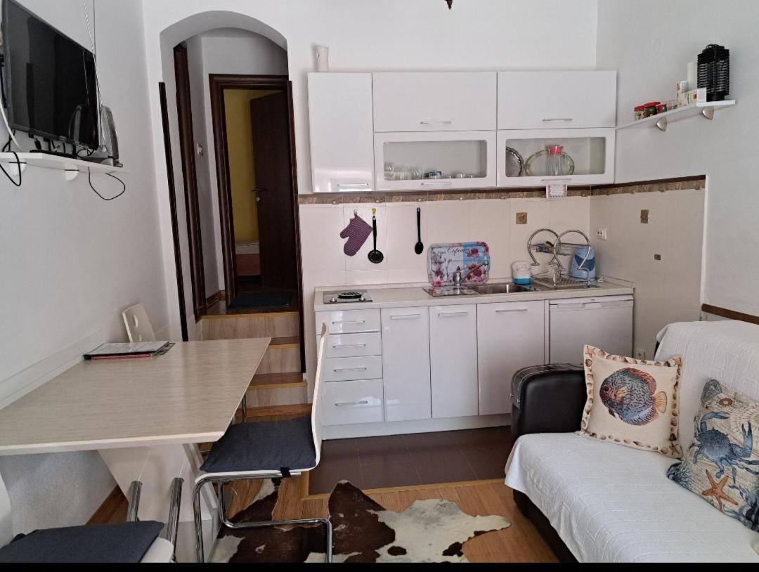 Apartments Peranovic Cattaro Esterno foto